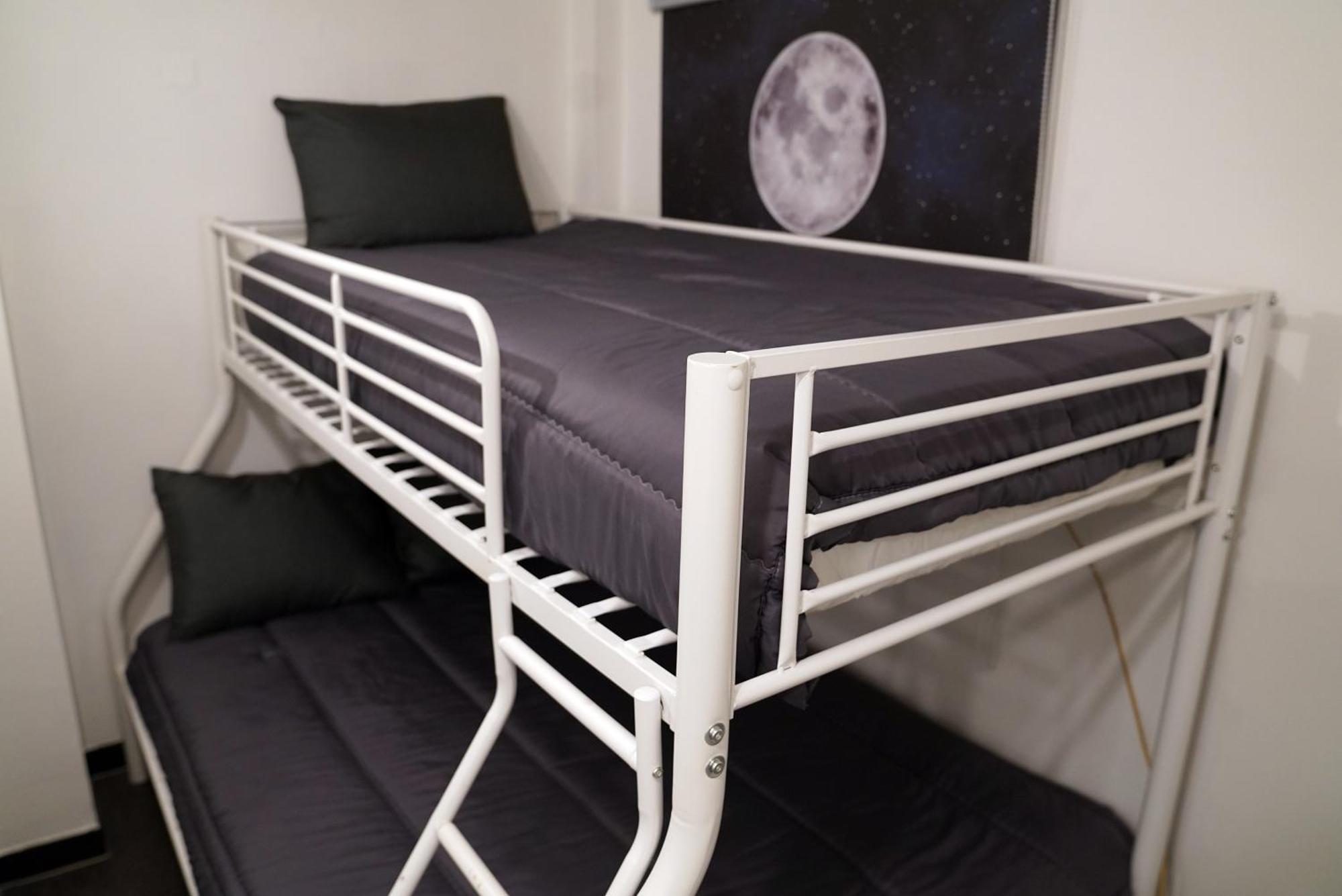Apollo Guest house